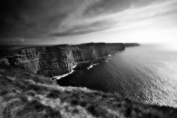 964 - Late Cliffs of Moher - -
