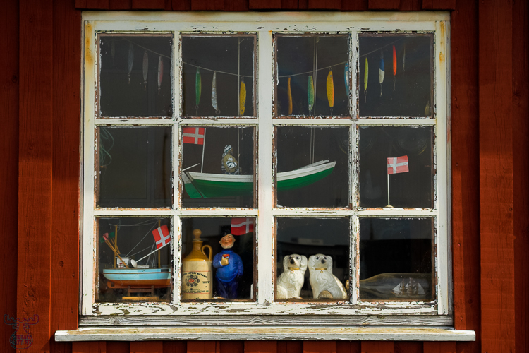 1266 - Harbor window - Hafenfenster